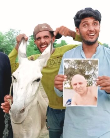 Funny Happy Birthday Wish Video: Donkey Edition